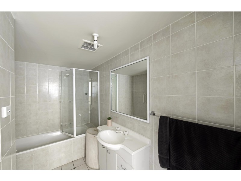 64/20 Federal Highway, Watson ACT 2602