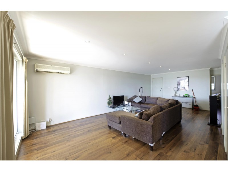 64/20 Federal Highway, Watson ACT 2602