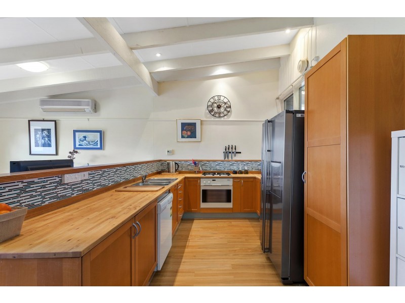 33 Southwell Street, Weetangera ACT 2614