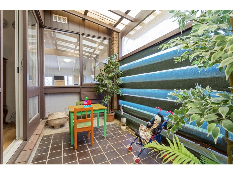 33 Southwell Street, Weetangera ACT 2614