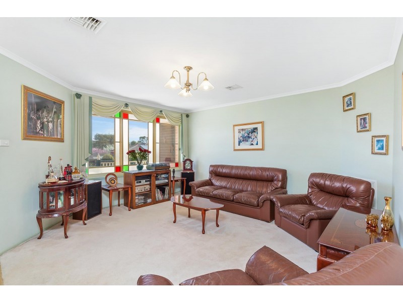 42 Carina Street, Ngunnawal ACT 2913