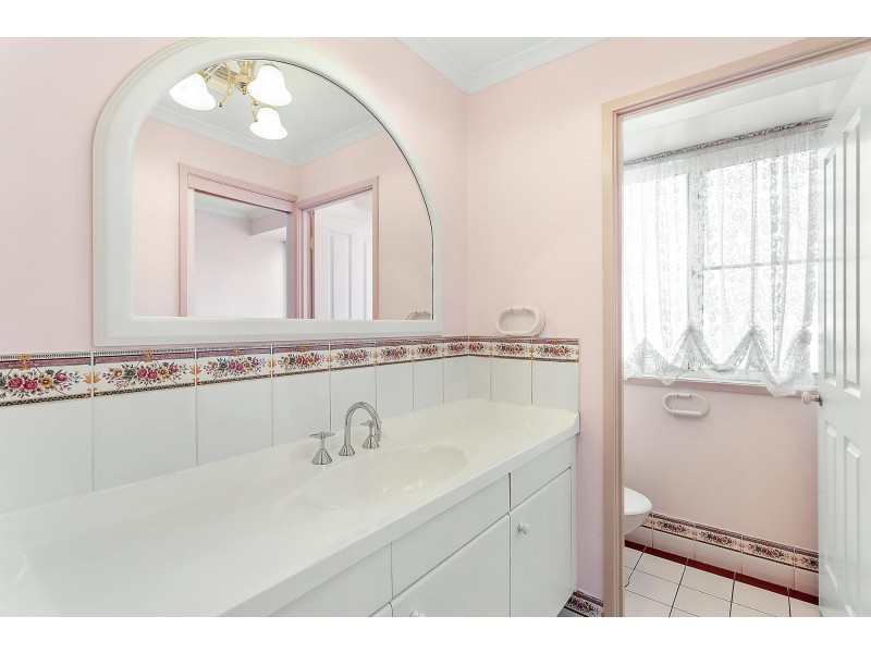 42 Carina Street, Ngunnawal ACT 2913