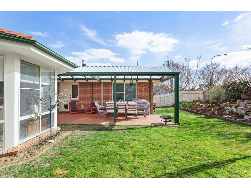 42 Carina Street, Ngunnawal ACT 2913