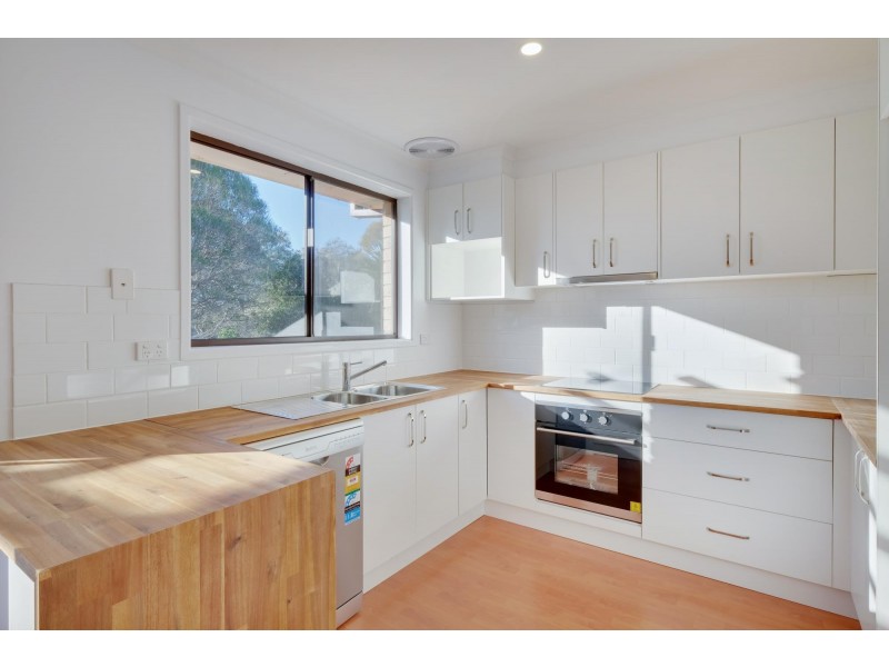 17/210 Newman-Morris Circuit, Oxley ACT 2903