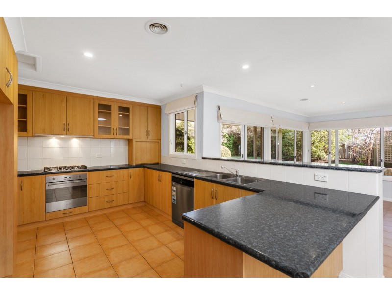 6 Cordeaux Street, Duffy ACT 2611