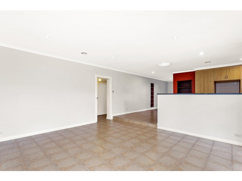 6 Cordeaux Street, Duffy ACT 2611