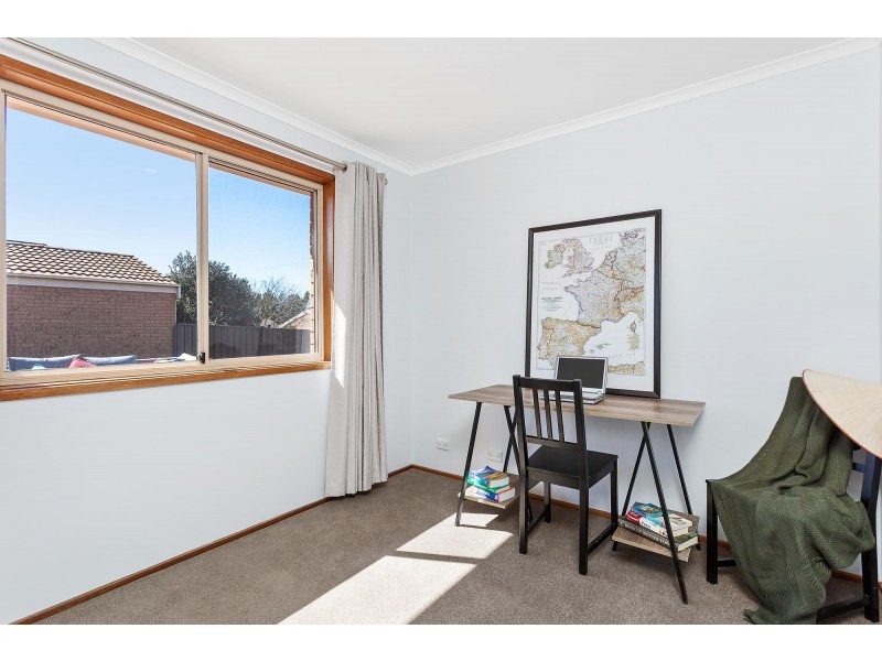 30 Freeling Crescent, Palmerston ACT 2913