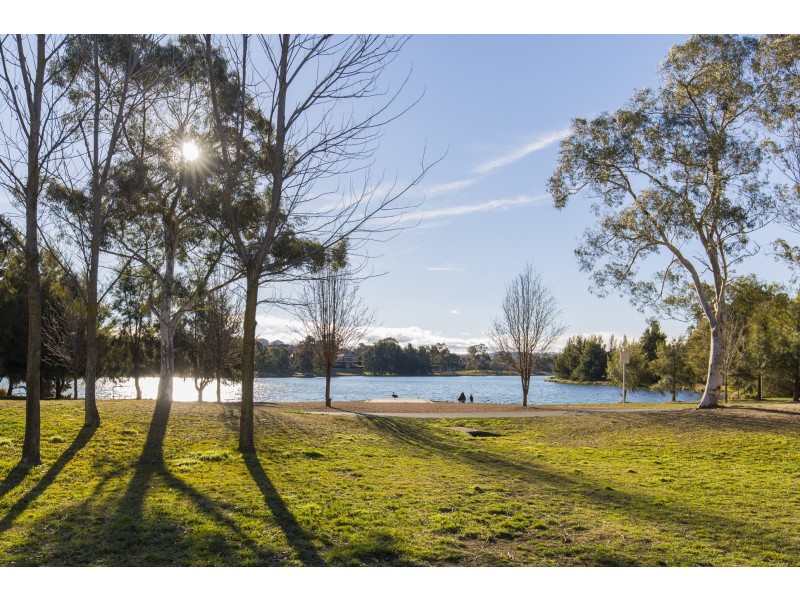 214/100 Swain Street, Gungahlin ACT 2912