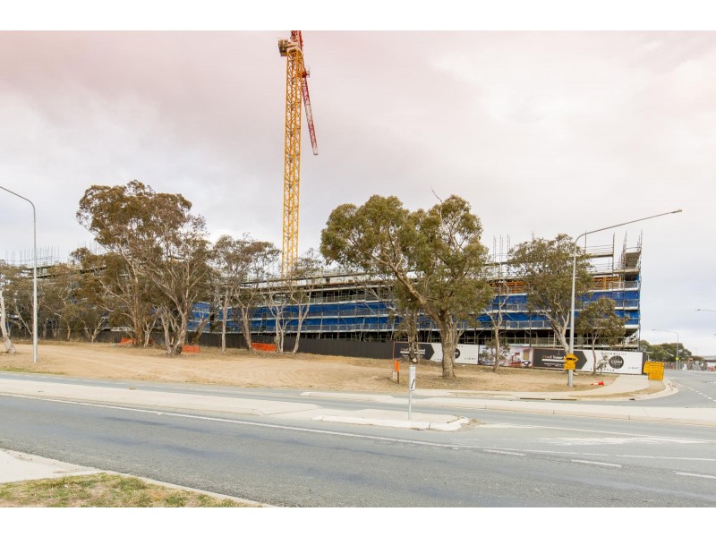 214/100 Swain Street, Gungahlin ACT 2912