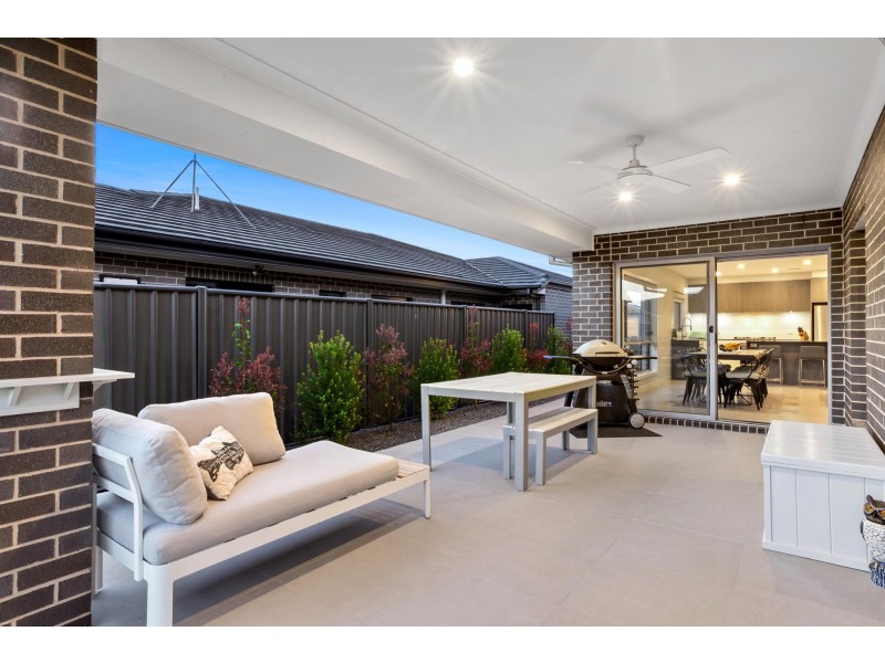5 Yerradhang Street, Ngunnawal ACT 2913