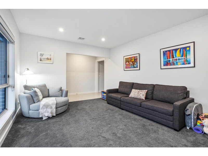 5 Yerradhang Street, Ngunnawal ACT 2913