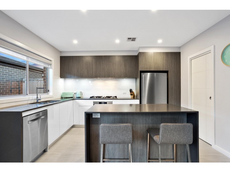 5 Yerradhang Street, Ngunnawal ACT 2913