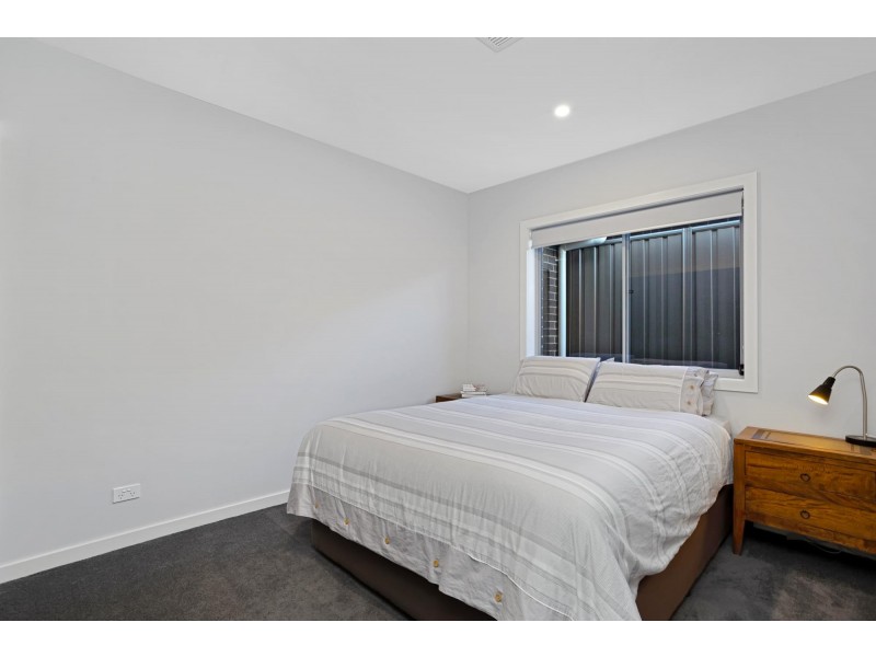 5 Yerradhang Street, Ngunnawal ACT 2913