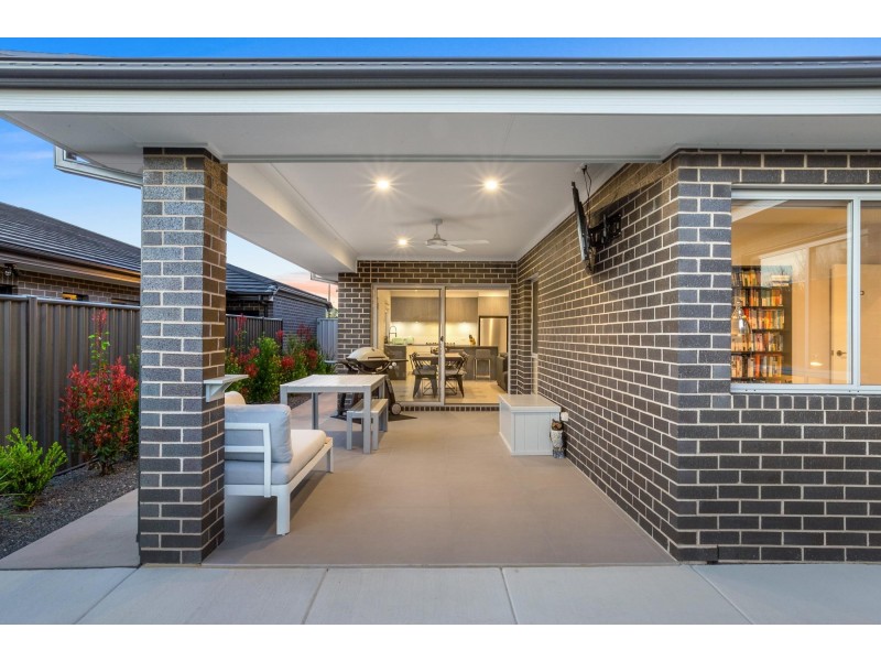 5 Yerradhang Street, Ngunnawal ACT 2913