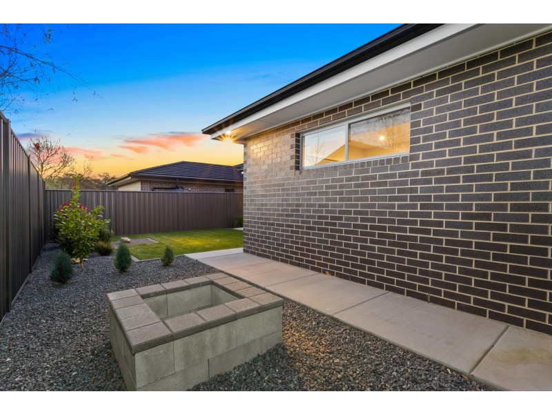 5 Yerradhang Street, Ngunnawal ACT 2913