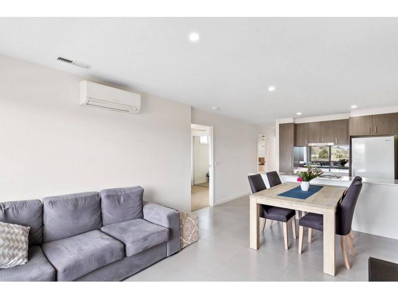 35/37 Redruth Street, Crace ACT 2911