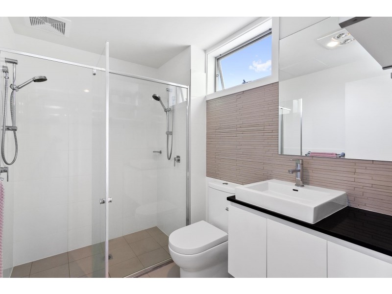 35/37 Redruth Street, Crace ACT 2911