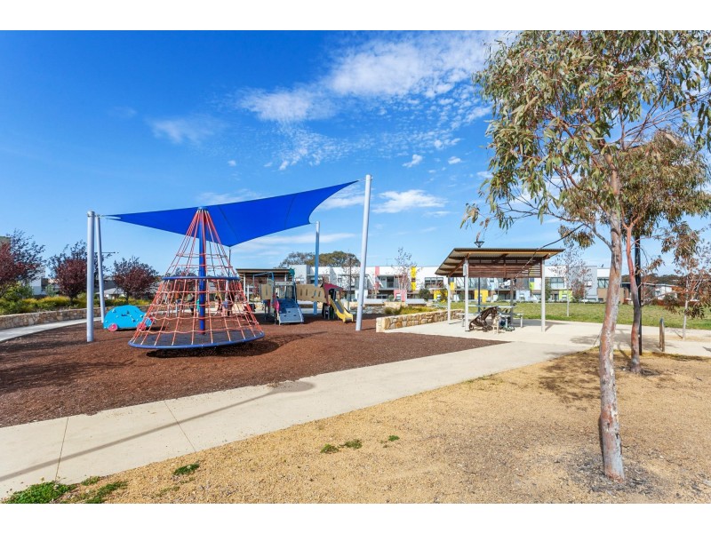 15/62 Whitrod Avenue, Casey ACT 2913