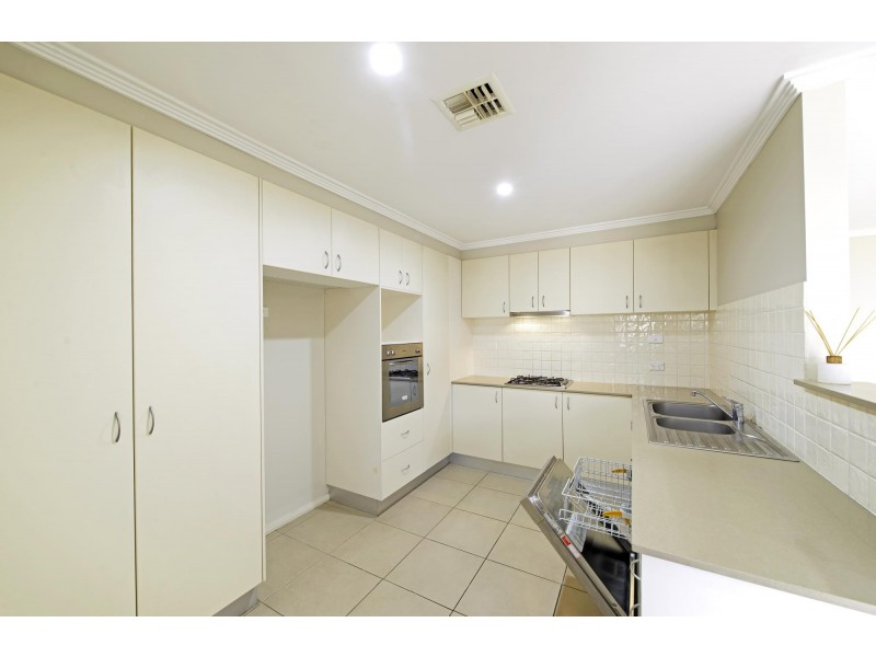 248 Anthony Rolfe Avenue, Gungahlin ACT 2912