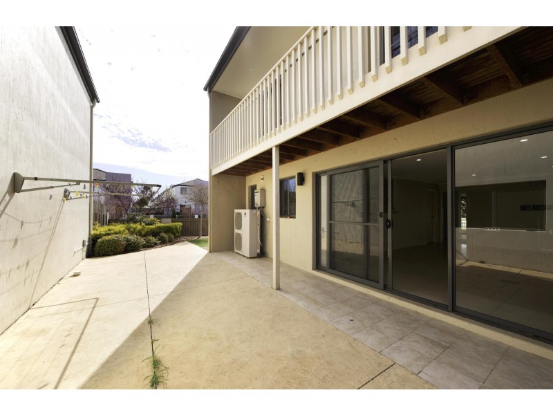 248 Anthony Rolfe Avenue, Gungahlin ACT 2912