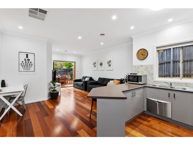 10 Lind Close, Fraser ACT 2615