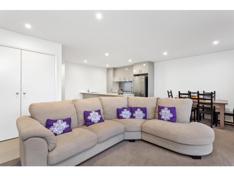 16/281 Flemington Road, Franklin ACT 2913
