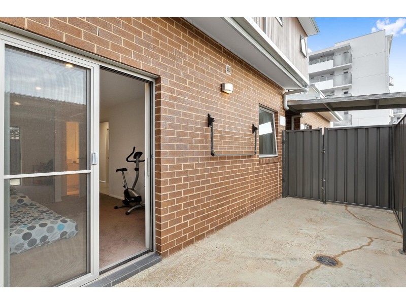 16/281 Flemington Road, Franklin ACT 2913