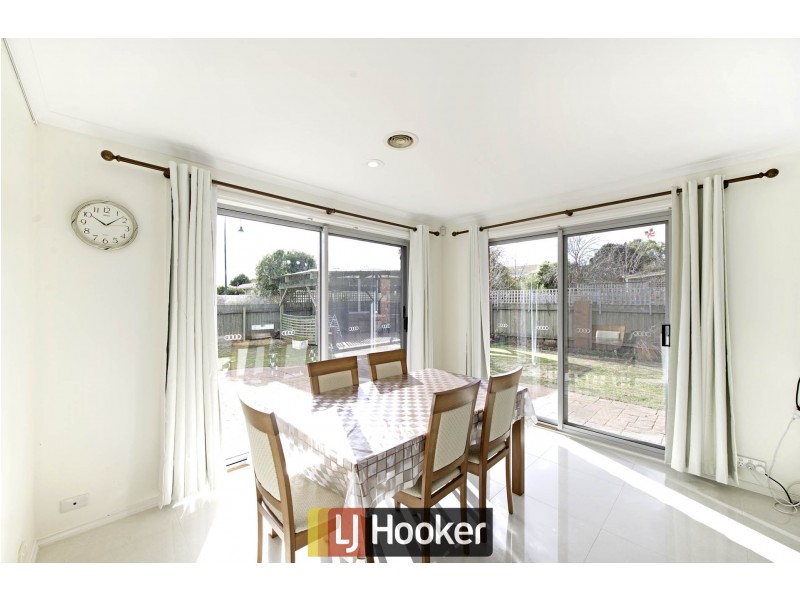 28 Burraly Court, Ngunnawal ACT 2913