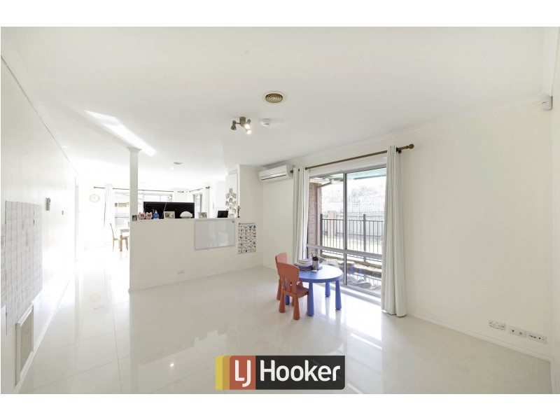 28 Burraly Court, Ngunnawal ACT 2913