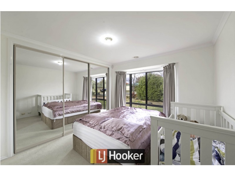 28 Burraly Court, Ngunnawal ACT 2913