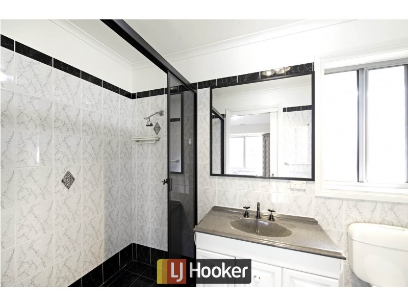 28 Burraly Court, Ngunnawal ACT 2913