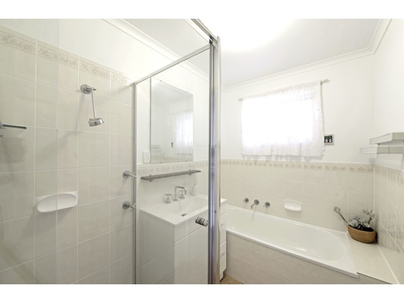 4 Iterra Grove, Ngunnawal ACT 2913