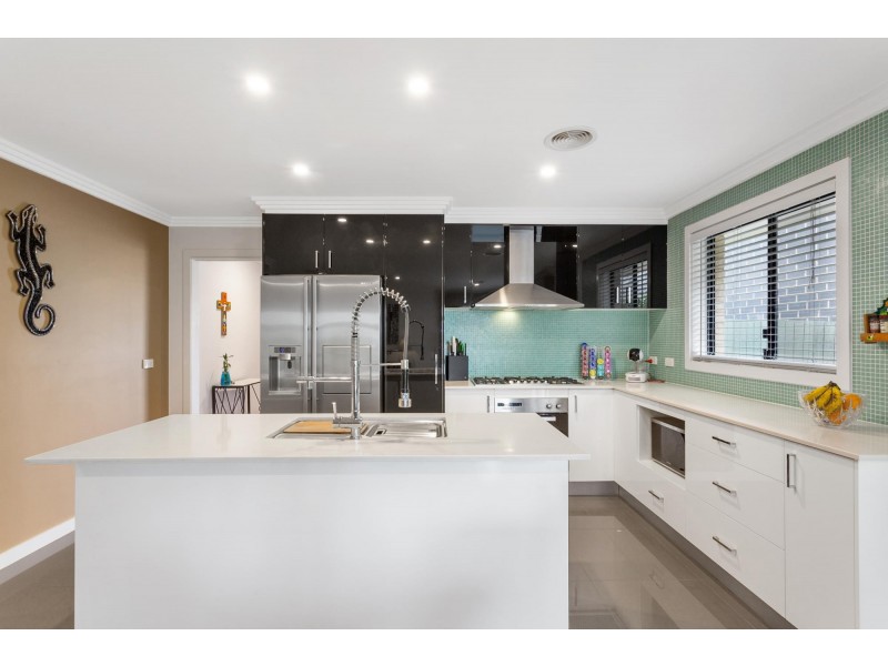 5 Madi Way, Ngunnawal ACT 2913