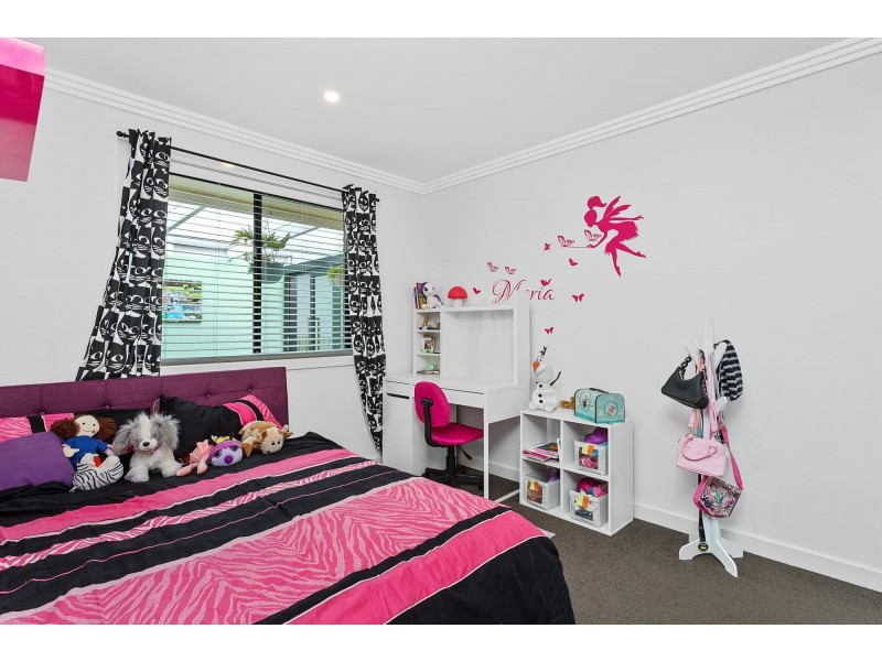 5 Madi Way, Ngunnawal ACT 2913