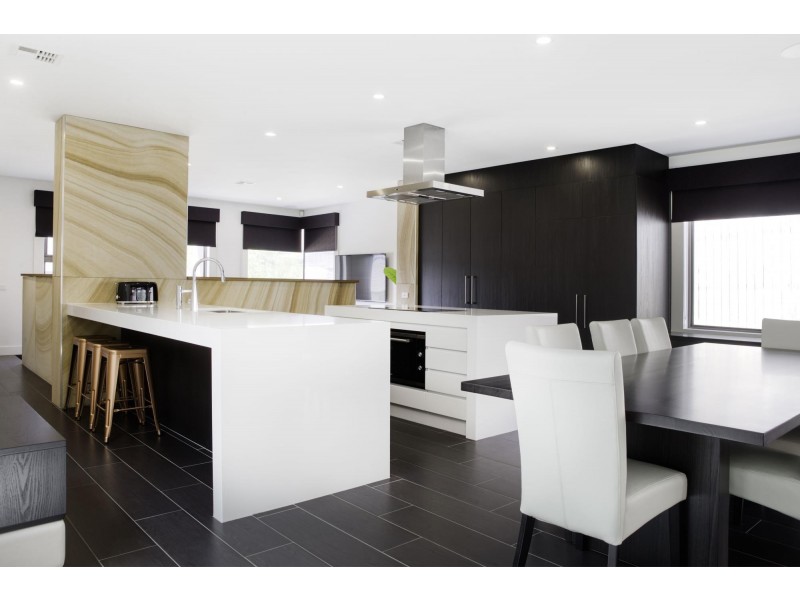 33 Buchan Crescent, Forde ACT 2914