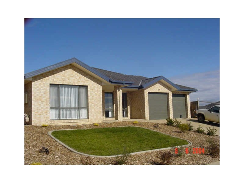 42 The Valley Avenue, Gungahlin ACT 2912