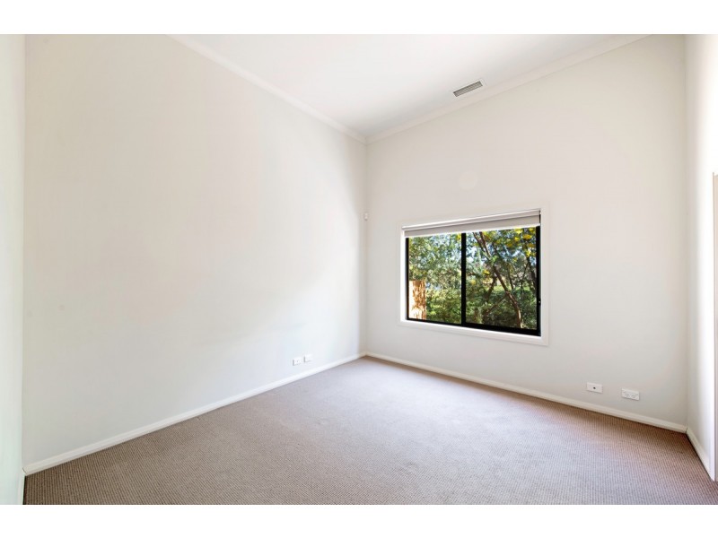 10/16 Ray Ellis Crescent, Forde ACT 2914