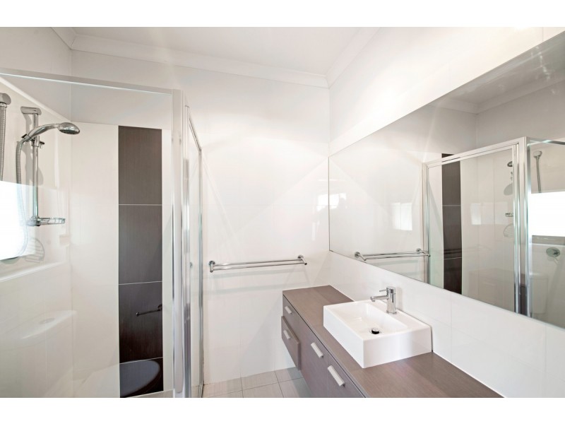 10/16 Ray Ellis Crescent, Forde ACT 2914