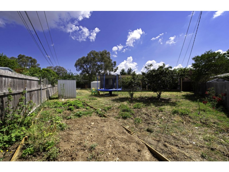 17 Cumbrae Place, Kambah ACT 2902