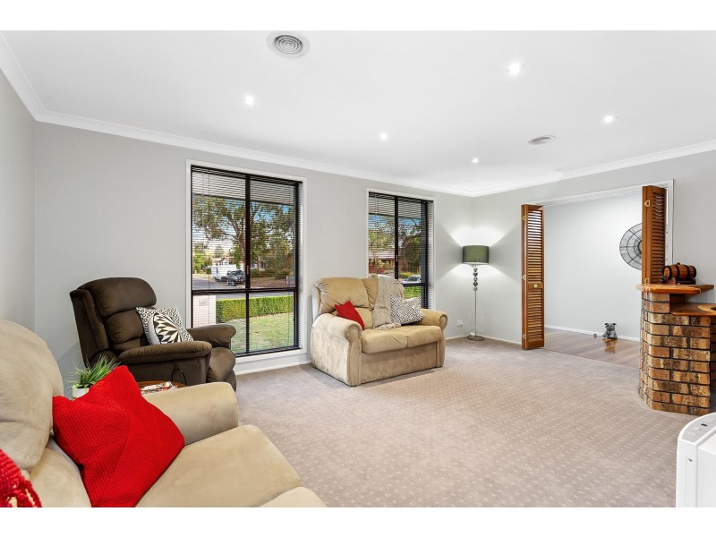 31 Diamantina Crescent, Kaleen ACT 2617