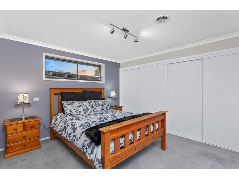31 Diamantina Crescent, Kaleen ACT 2617