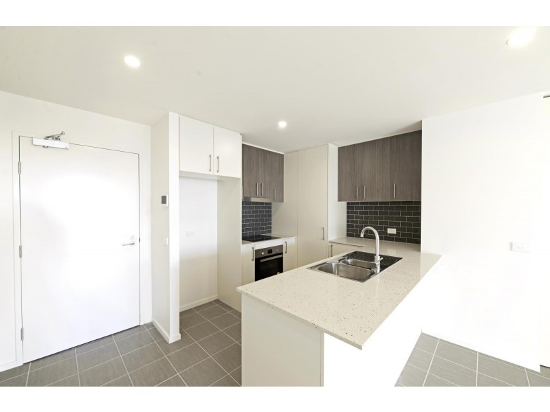 105/2 Hinder Street, Gungahlin ACT 2912