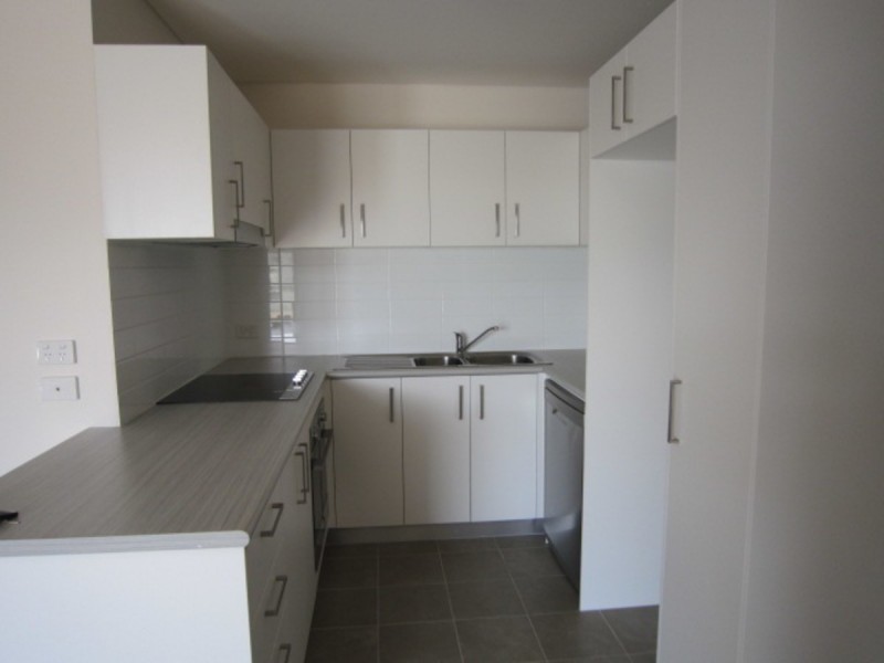 41/82 Henry Kendall Avenue, Franklin ACT 2913