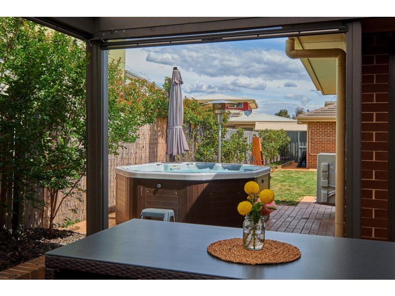 22 Justice Kelly Street, Forde ACT 2914