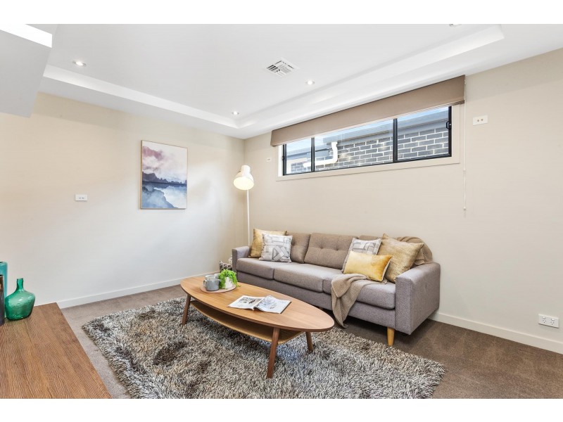 3 Ridding Street, Forde ACT 2914