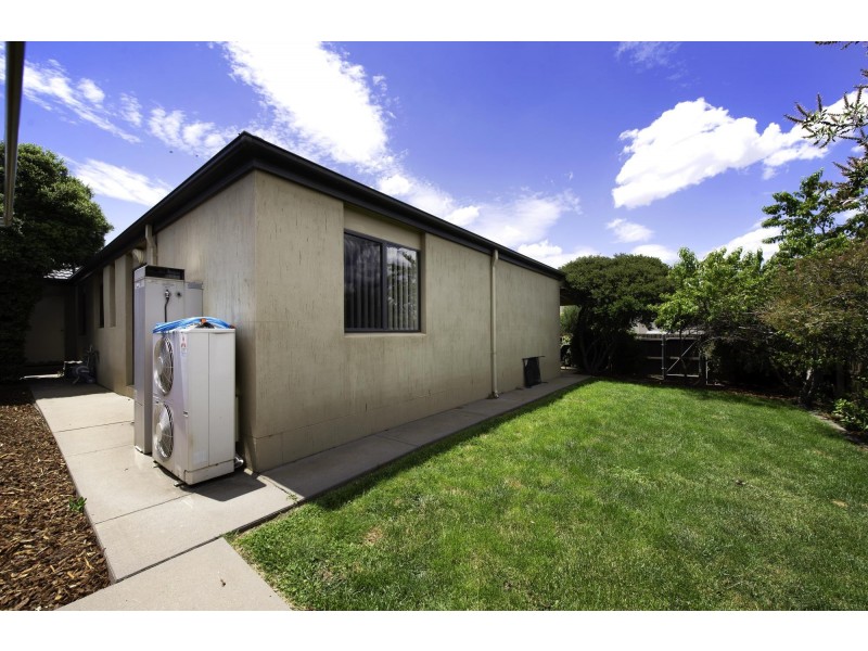 20 Kalianna Street, Harrison ACT 2914