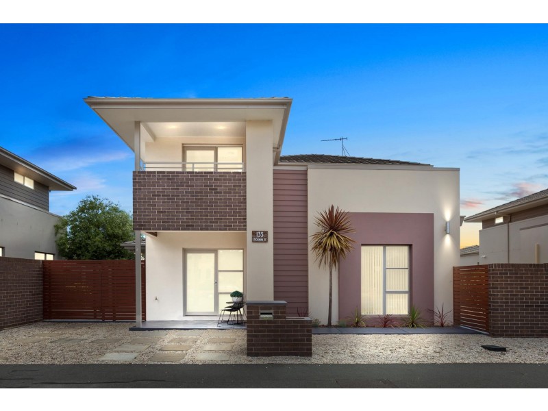 135 Hoskins Street, Franklin ACT 2913