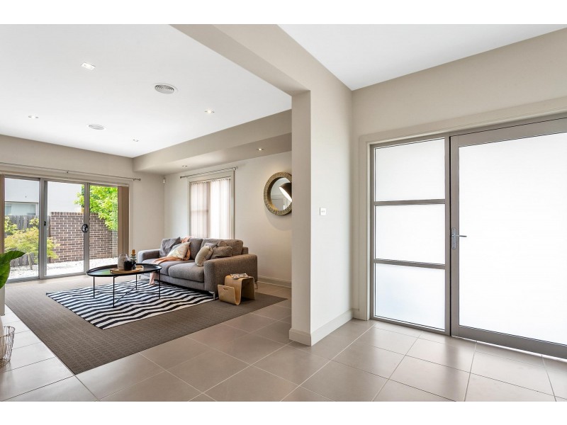 135 Hoskins Street, Franklin ACT 2913