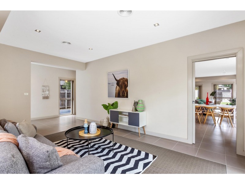 135 Hoskins Street, Franklin ACT 2913