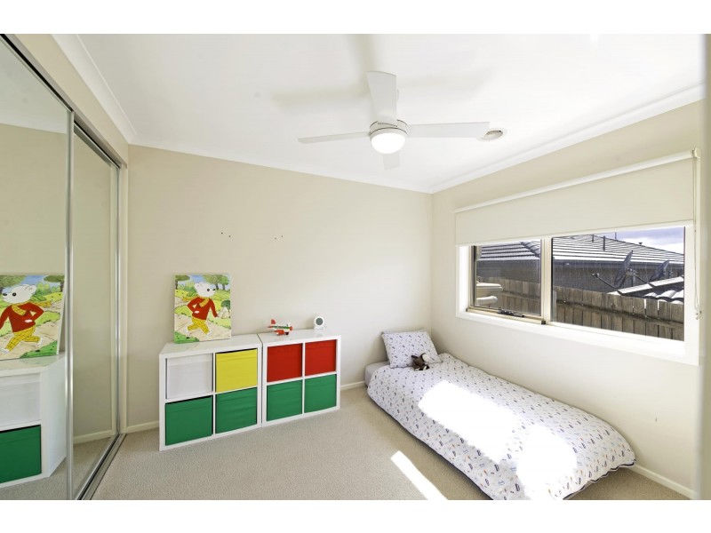4 Eumarrah Street, Bonner ACT 2914